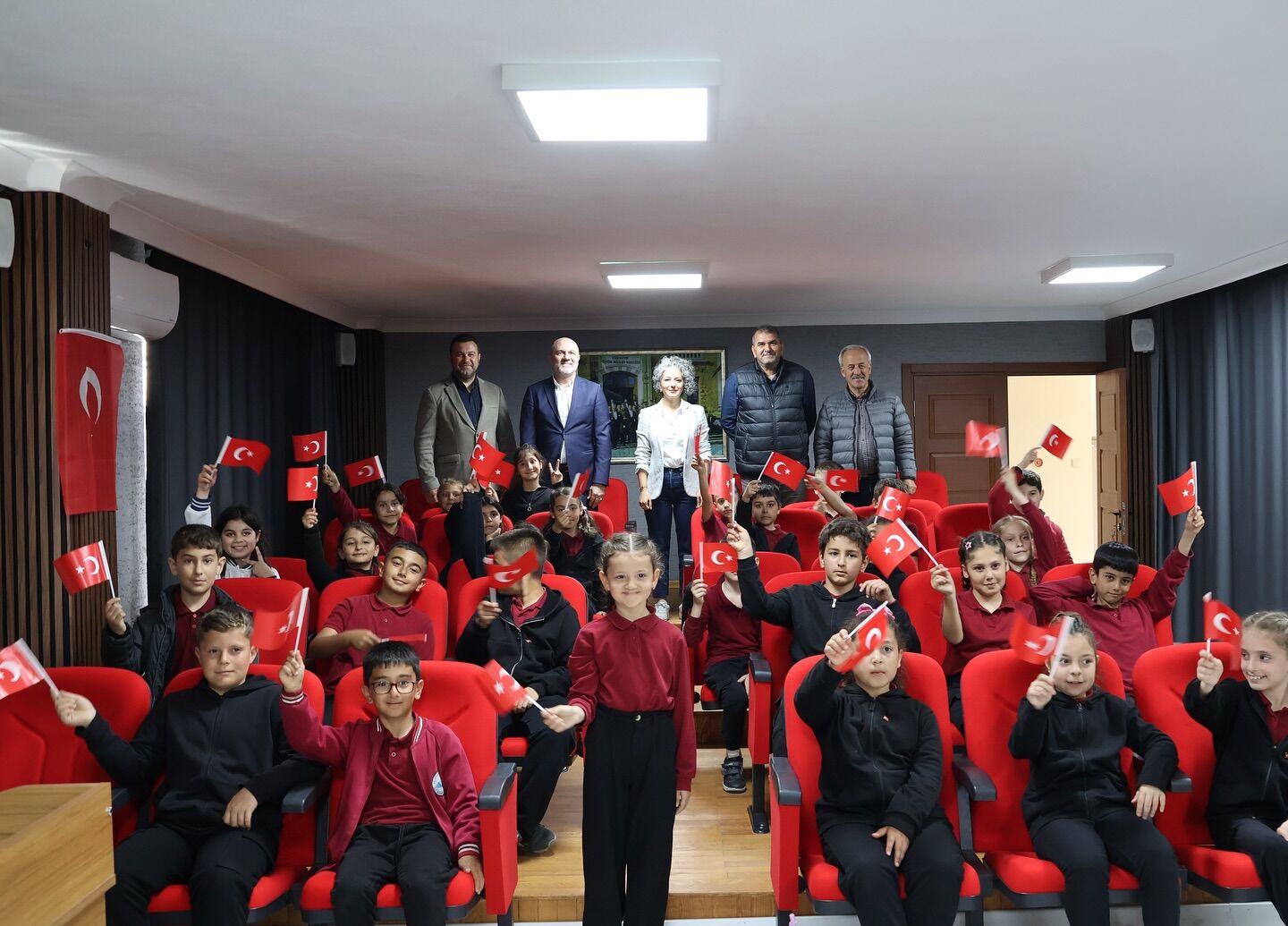 671262967 18346997521211244 2307354325843793030 N