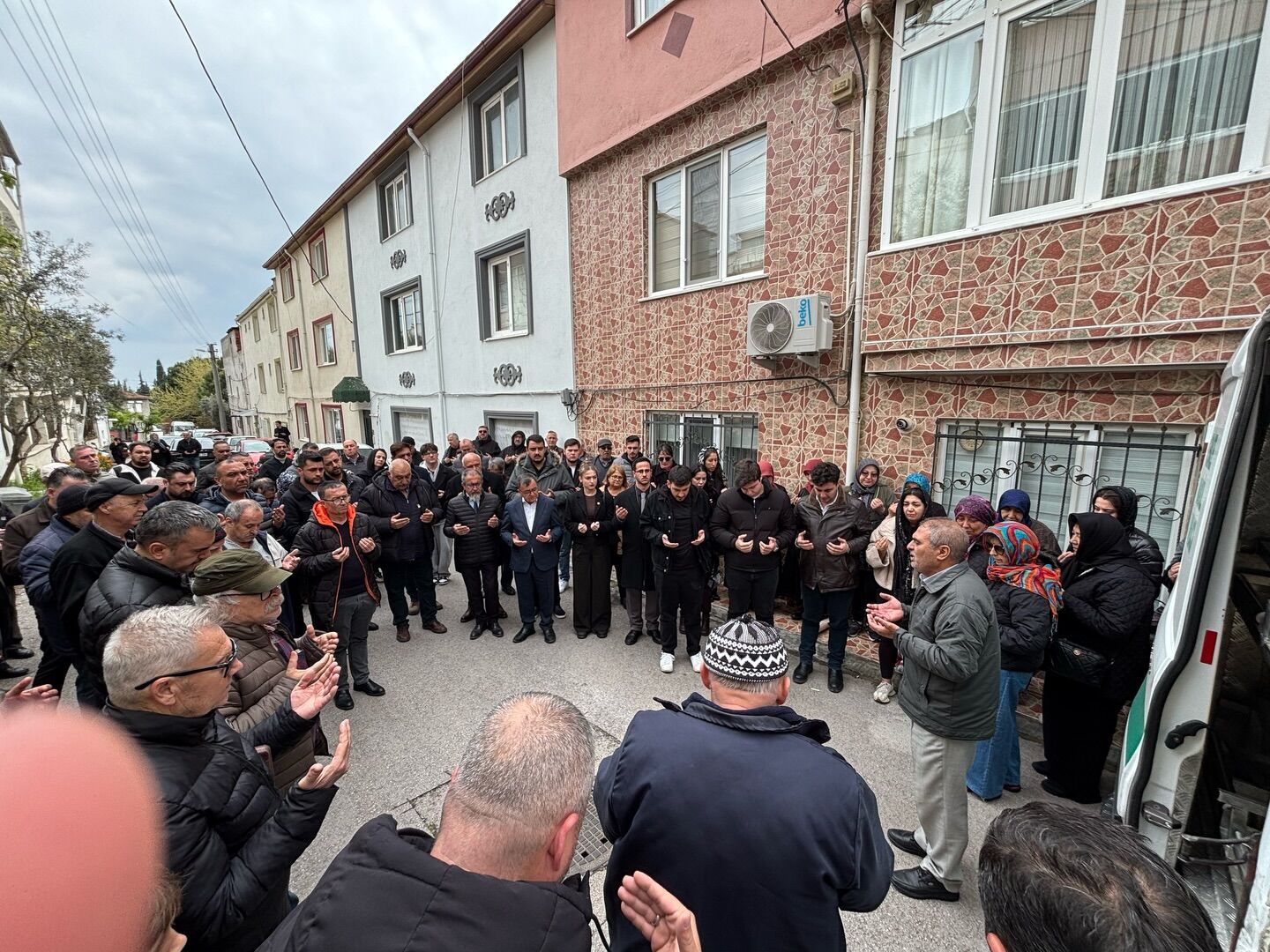 671278600 18388671127091975 2007679703239743562 N