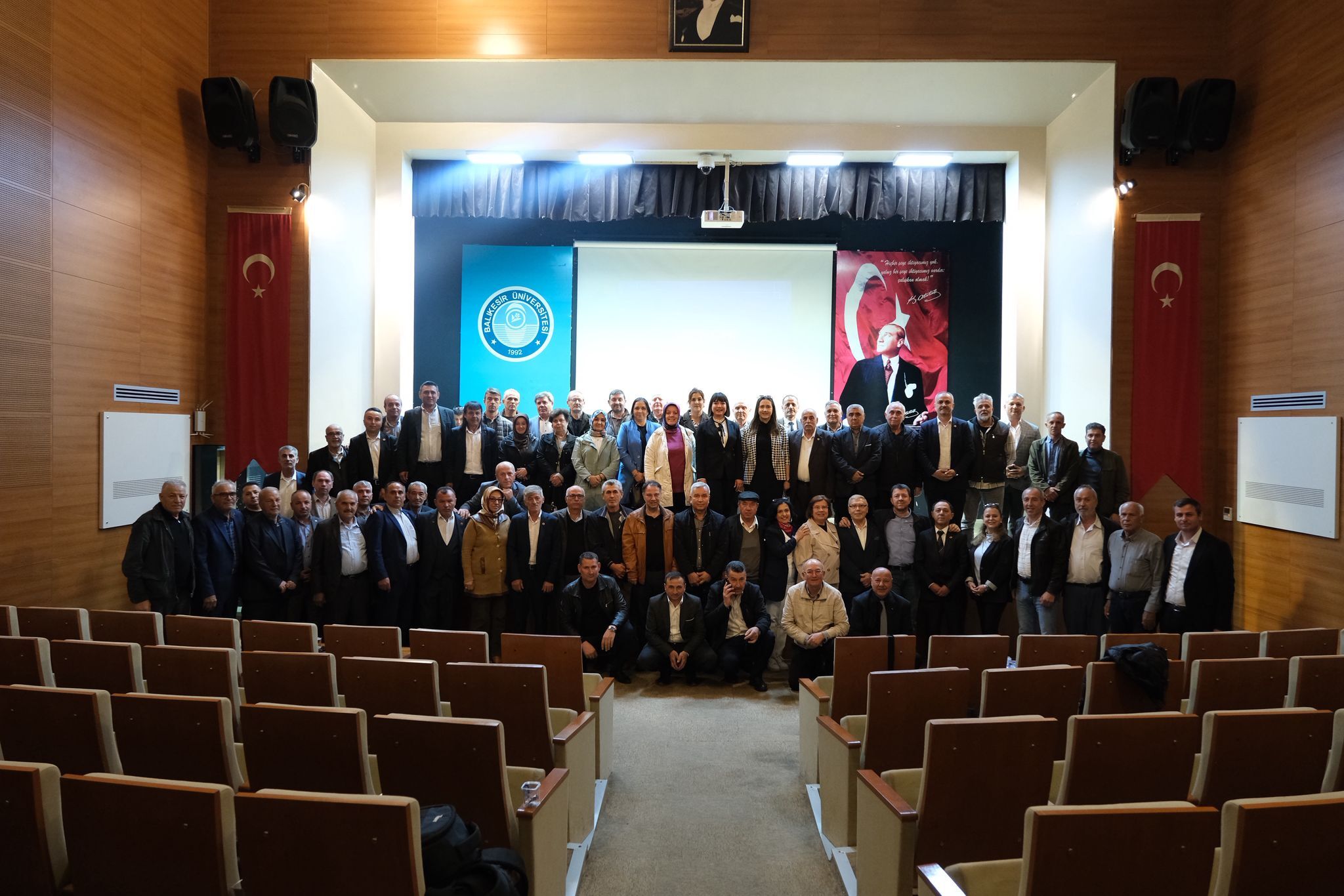 672091056 1398089359014918 8856574925411873540 N