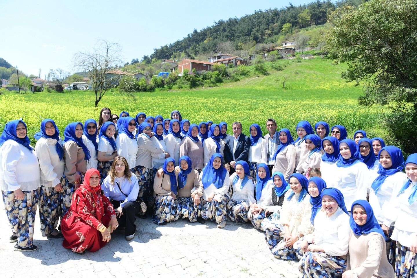 674474795 18389118079091975 2256322101933737282 N