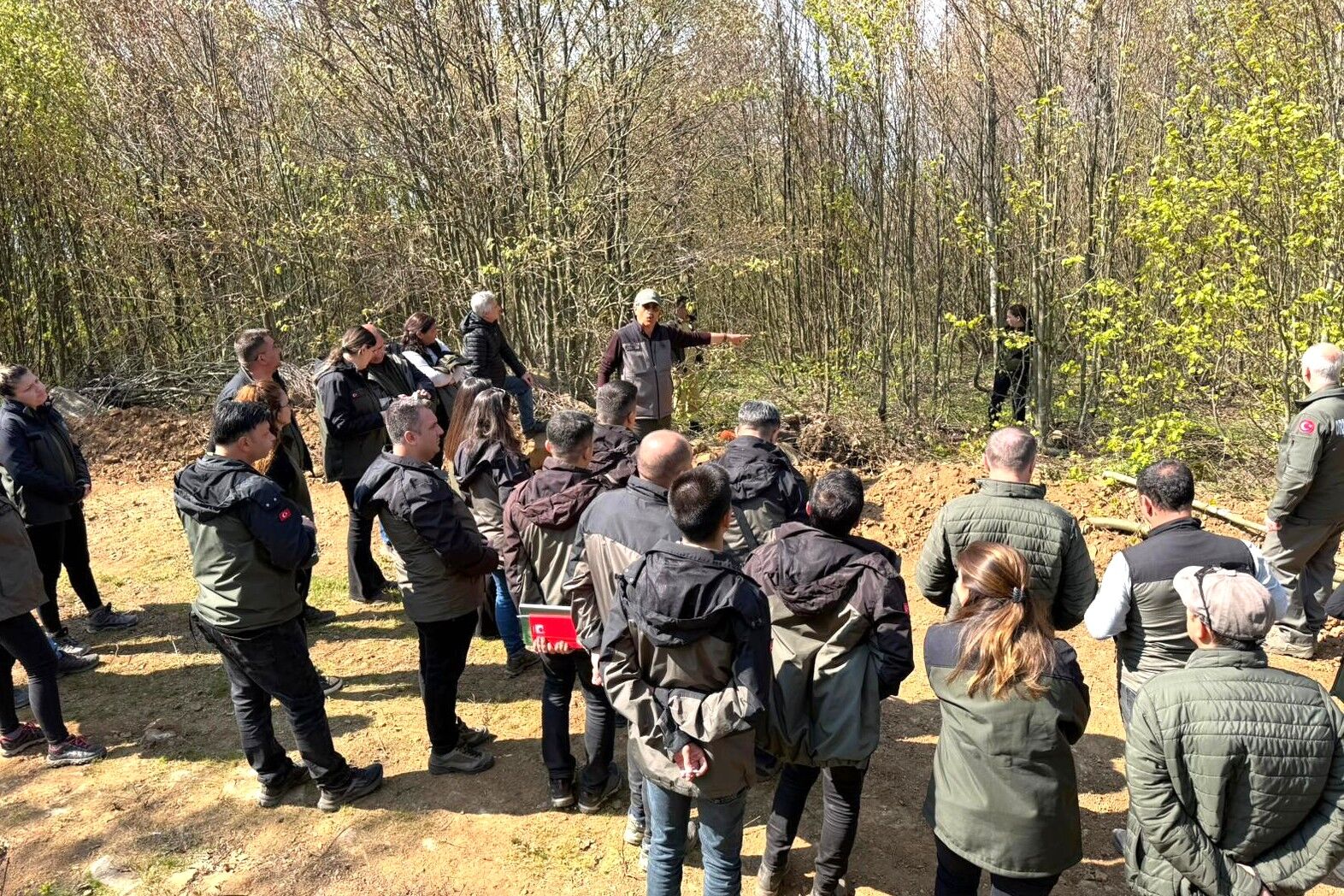 674477856 1422885376546463 2591888530198767911 N