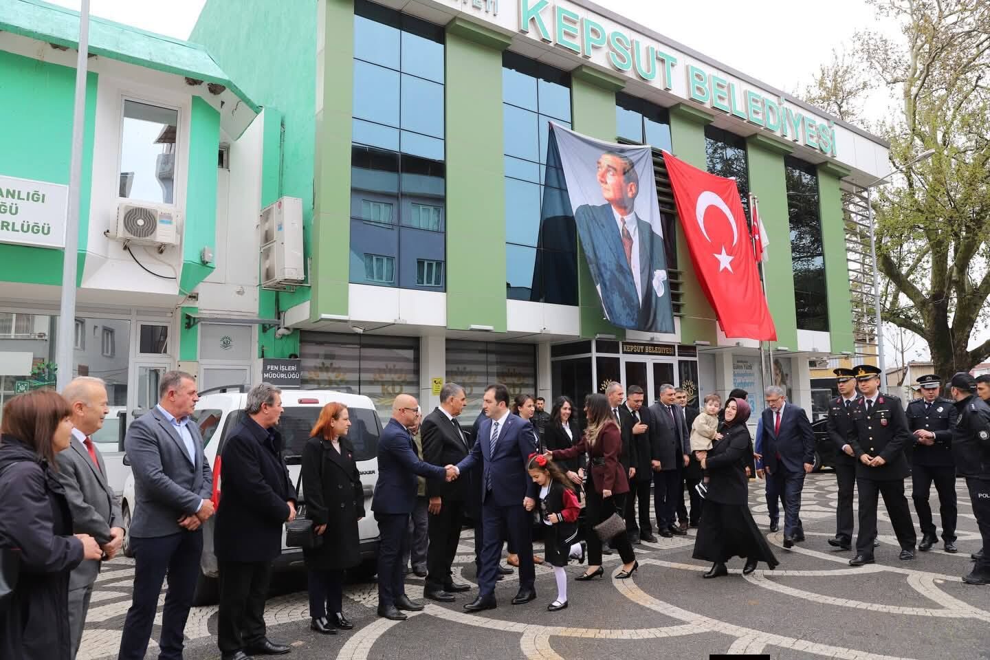 676659421 1283441110655550 2275589428566074278 N