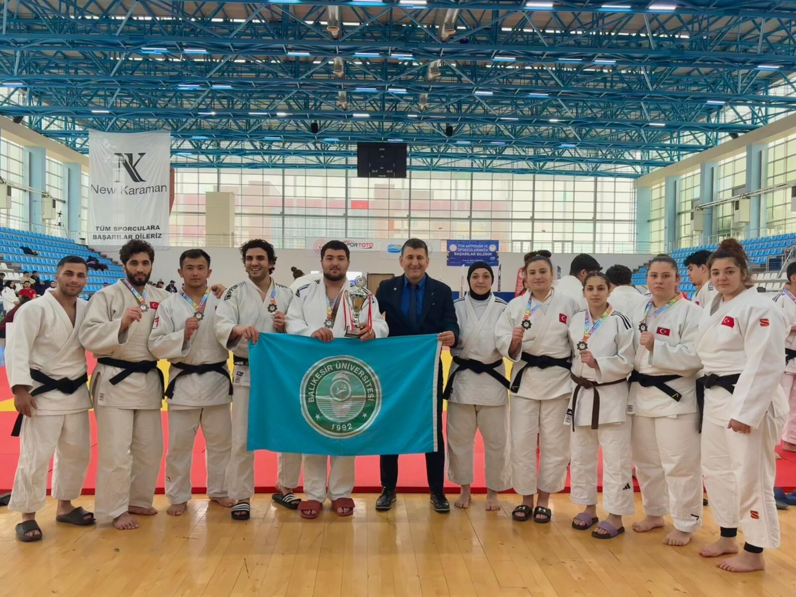 677077778 1401374132019774 7385051081228667112 N