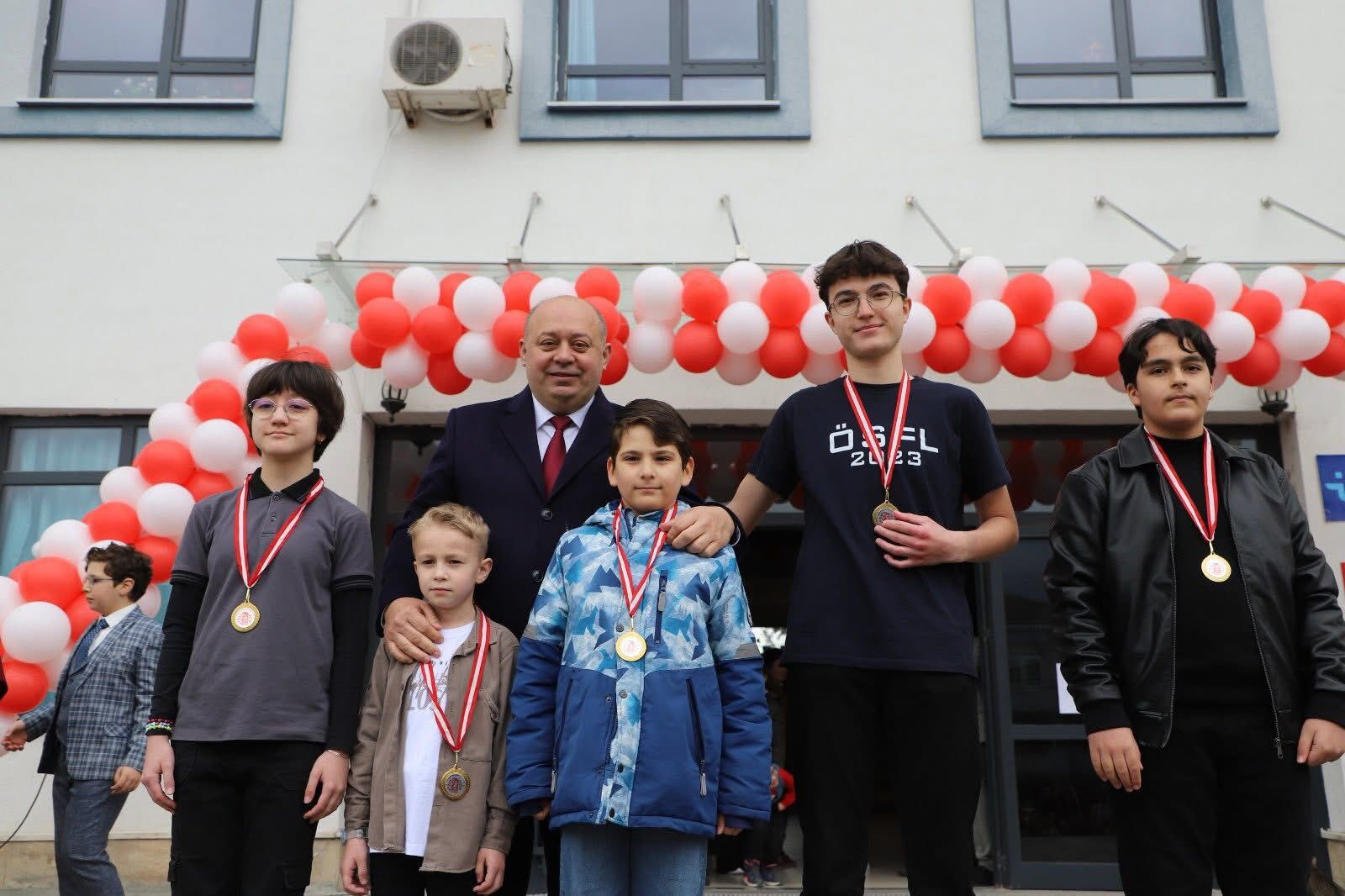 679051049 1428738162629550 982091160615298825 N