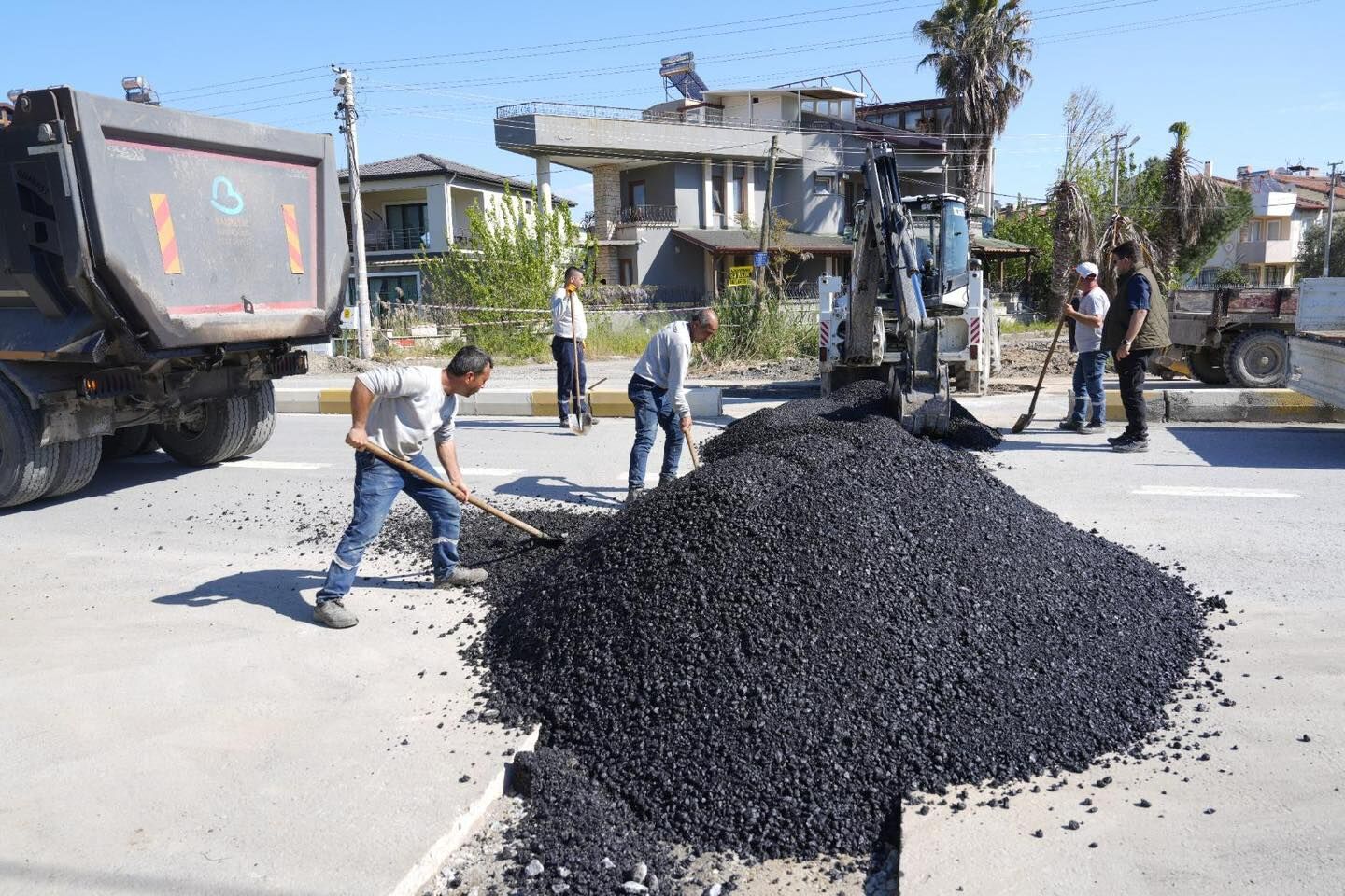 681042196 1435942608572103 8353012961869415289 N