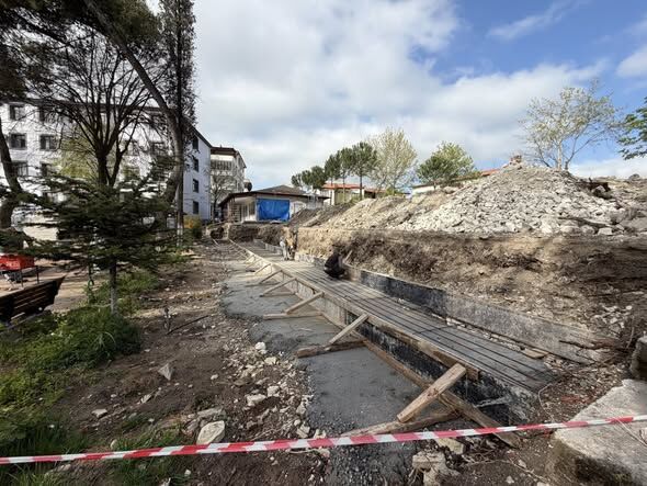 681216559 122219006708335762 281053984788905374 N