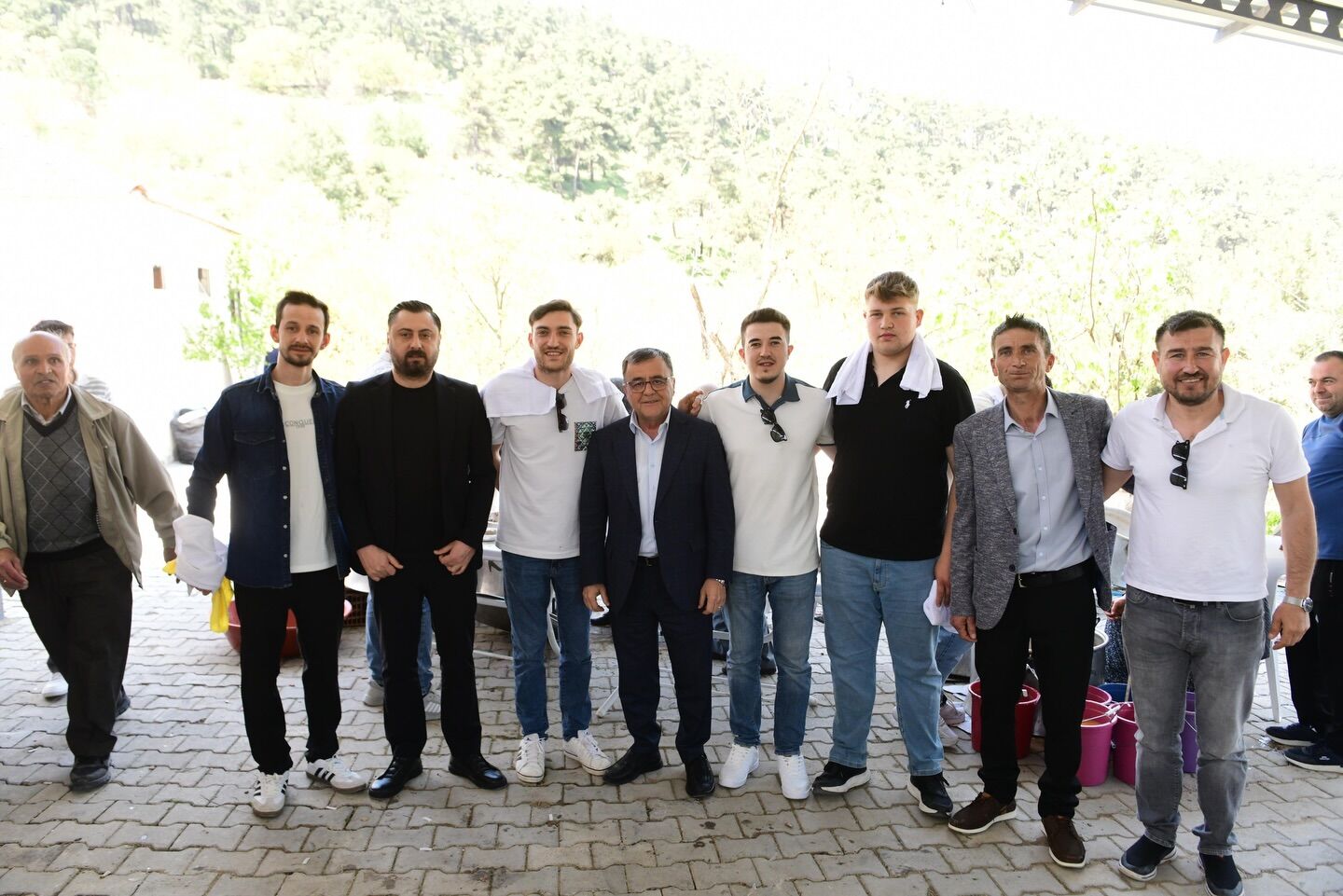 681871551 18389117950091975 2131894935635996527 N