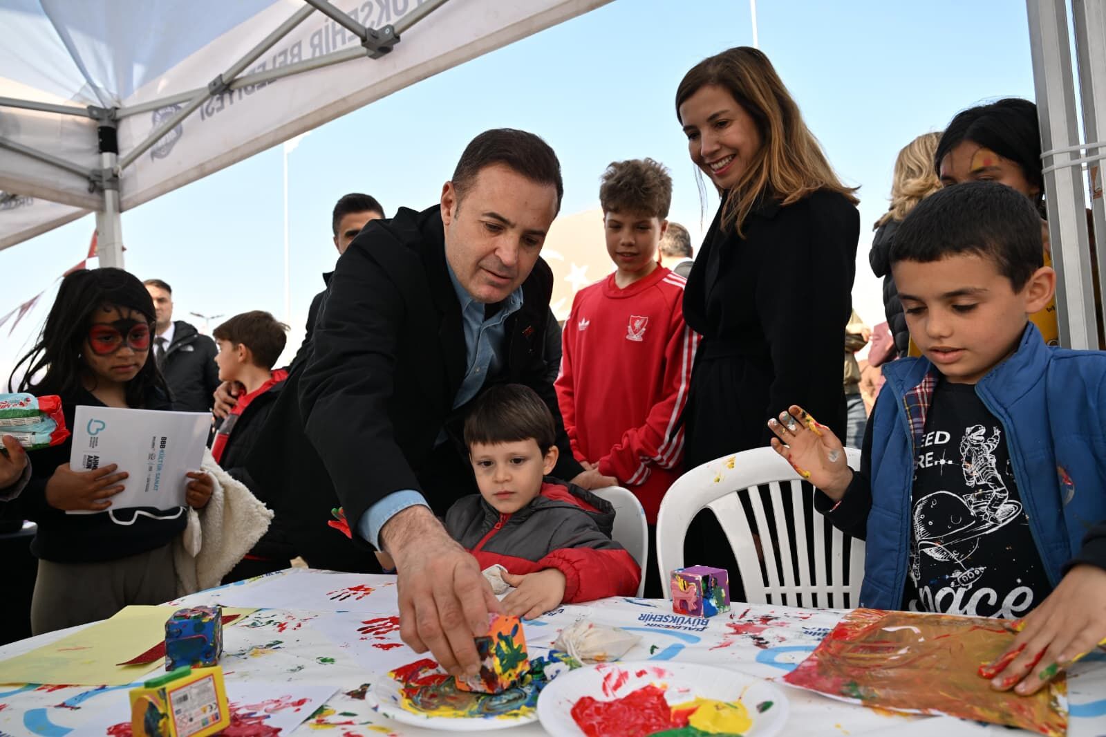 7F3Ef557 576F 428B 8832 9E88Ba840B32