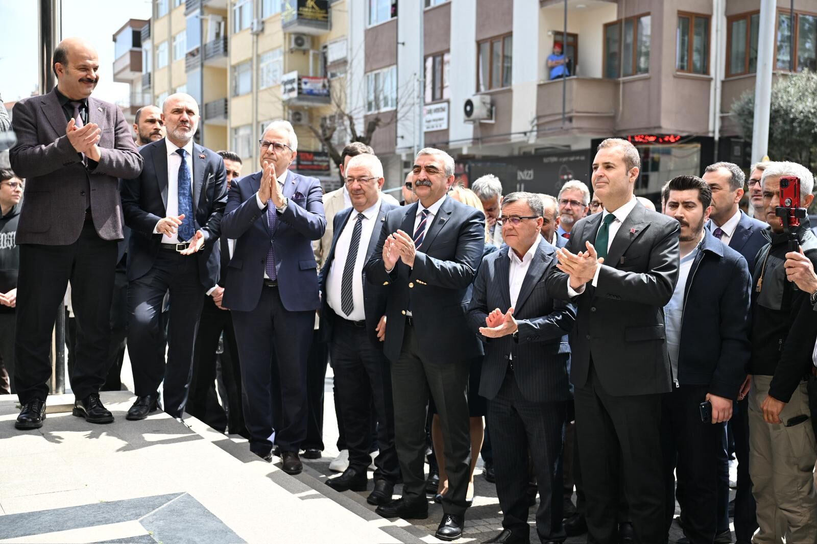 8B76B169 E6C1 402A 917E 30Ca6C61D21D