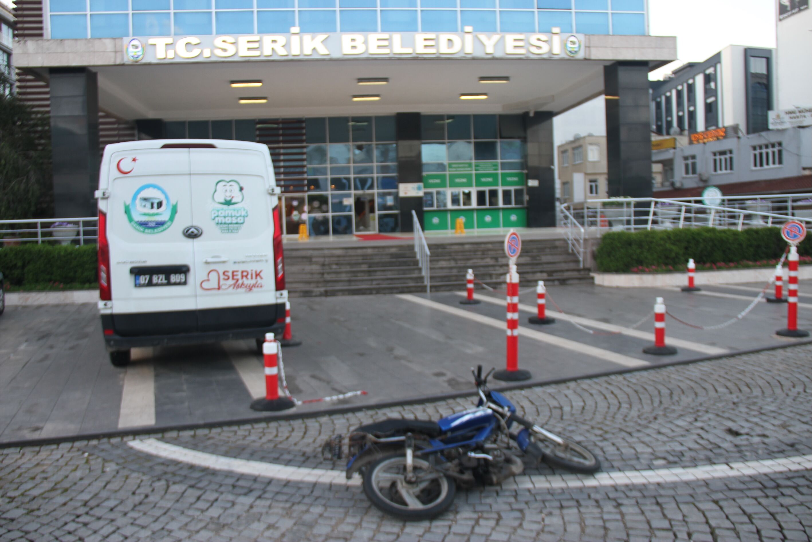 A A 20260406 41026569 41026558 S E R I K B E L E D I Y E B I N A S I N A S I L A H L A A T E S A C A N K I S I Y A K A L A N D I