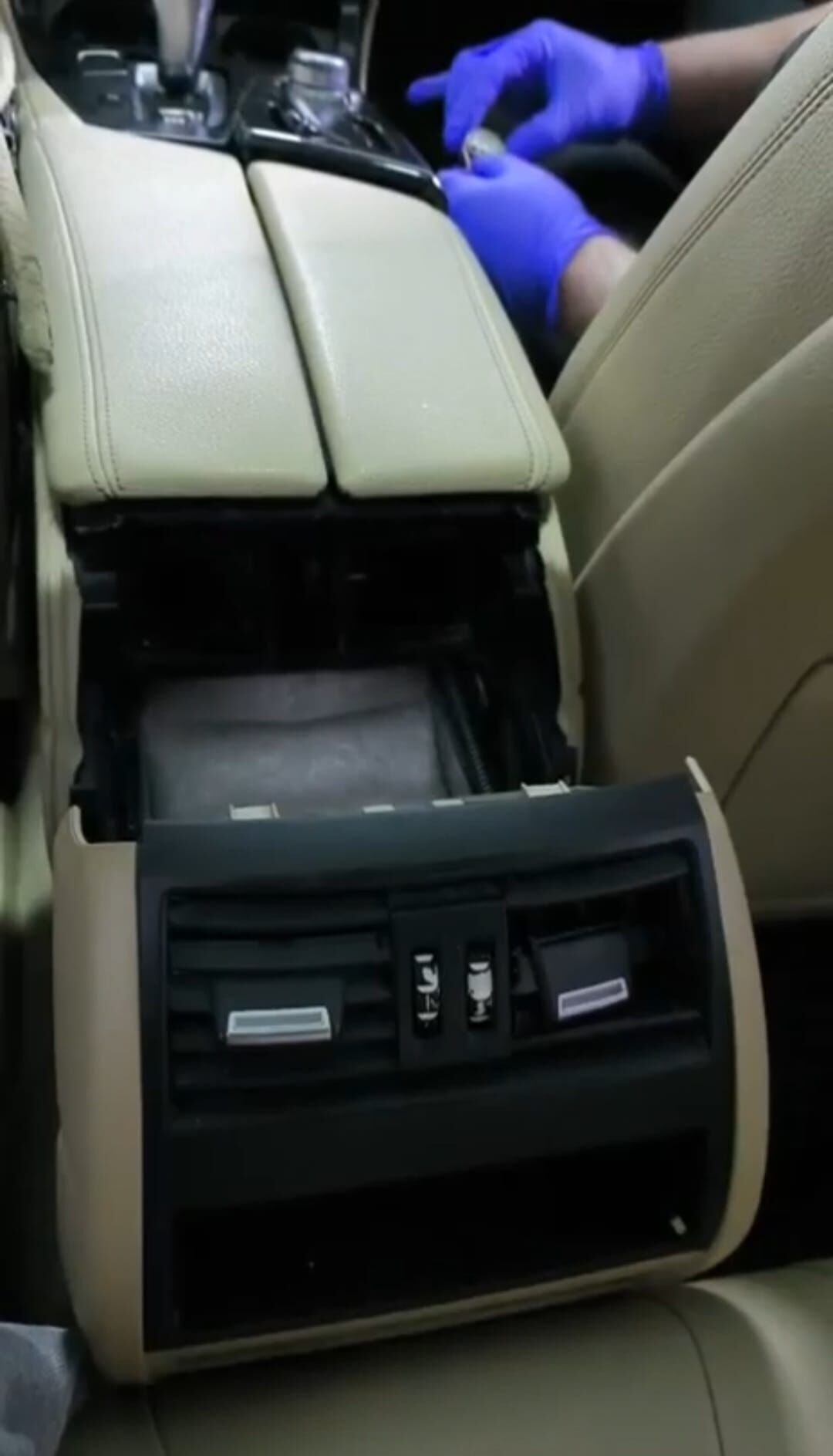 A A 20260408 41051851 41051850 T O K A T T A D O R S E S I N D E K I A R A C L A R D A N B I R I N D E U Y U S T U R U C U B U L U N A N T I R I N S U R U C U S U T U T U K L A N D I