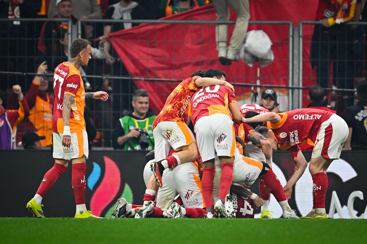 A A 20260426 41219058 41219050 G A L A T A S A R A Y F E N E R B A H C E