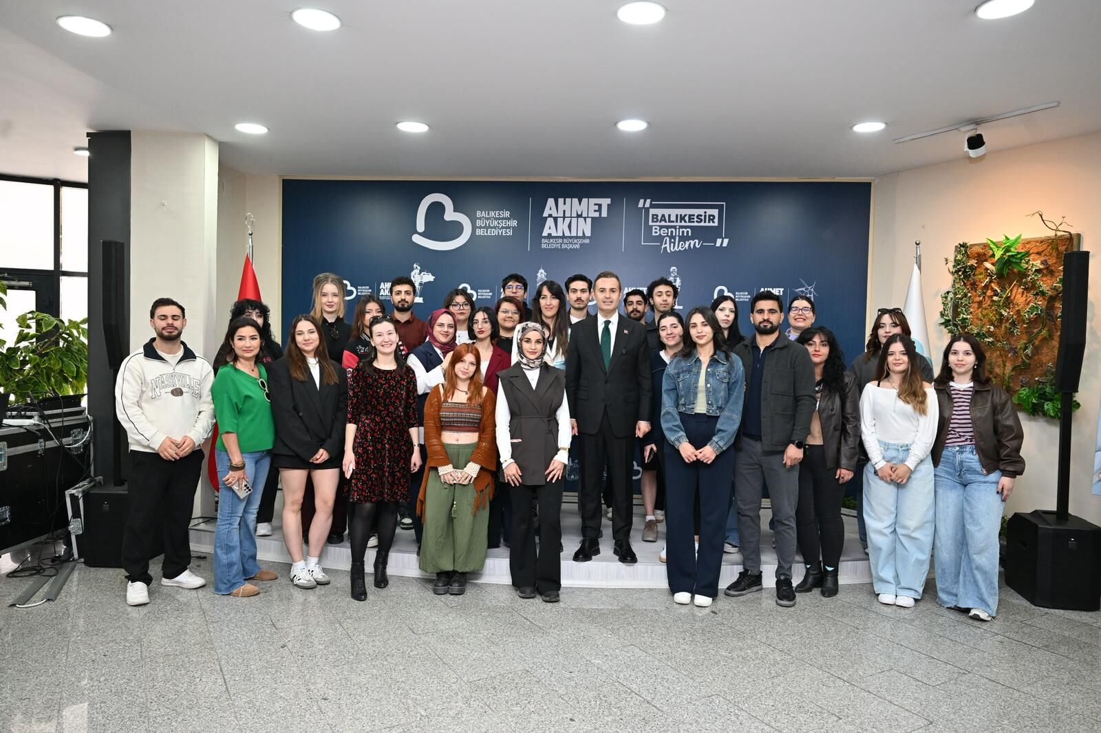 B44F6B8B 8D9D 4015 B4B5 7E7Dfc7D7F20