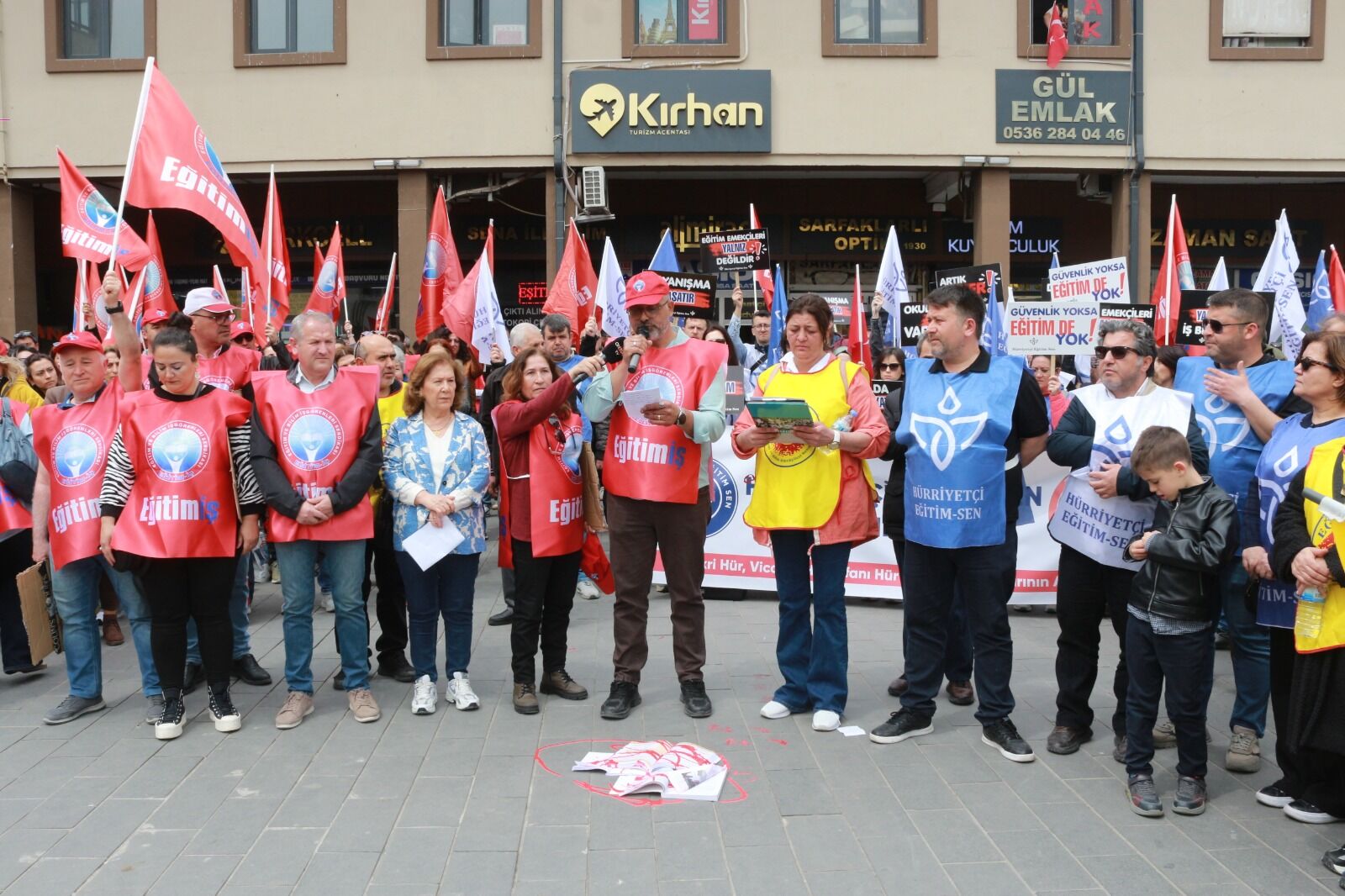 C1E732Bc C22E 41Bb B0A9 3282043A09B8