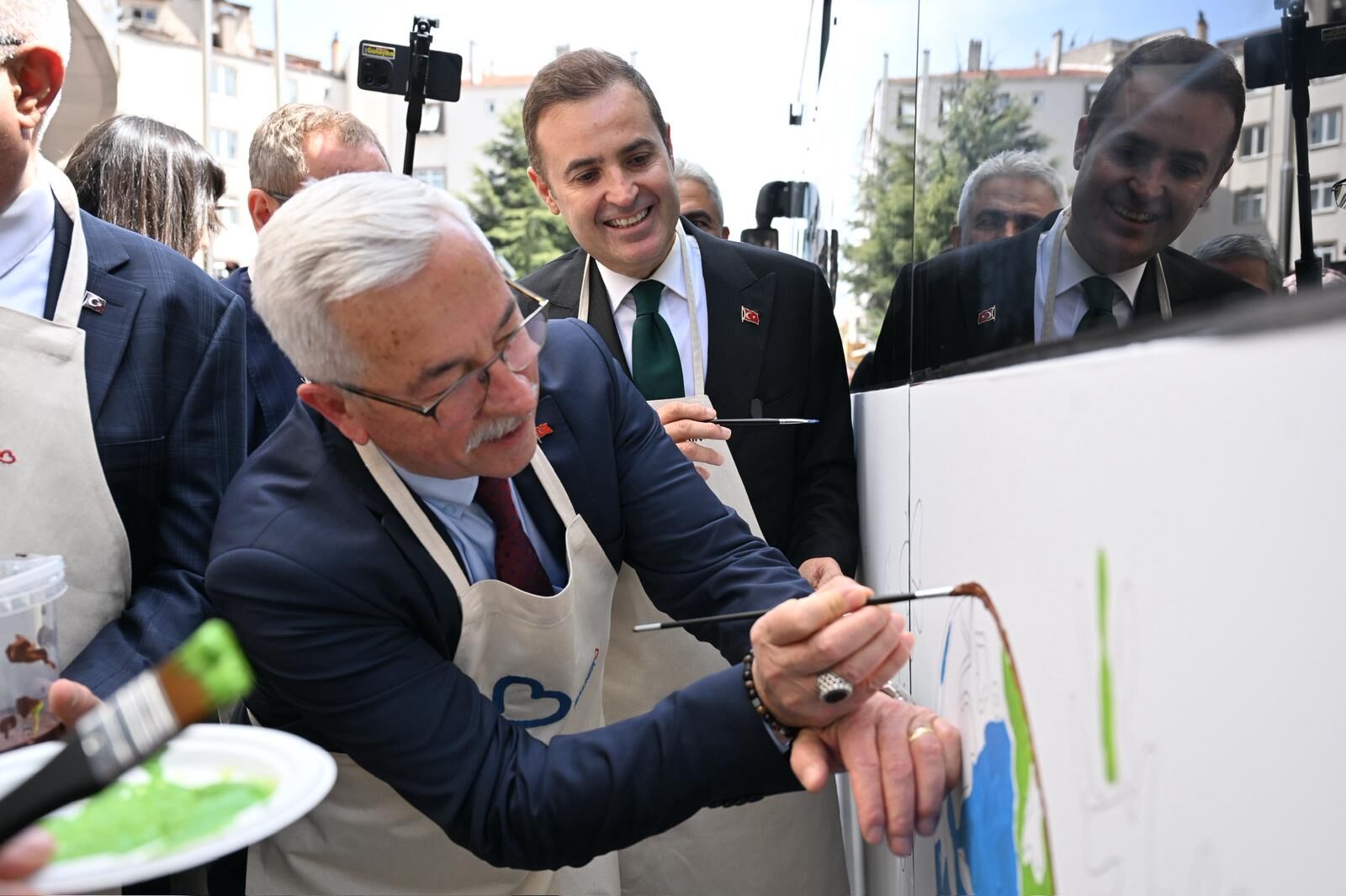 E947B9Ea Cf33 409E 895A 978B2742Cbfd