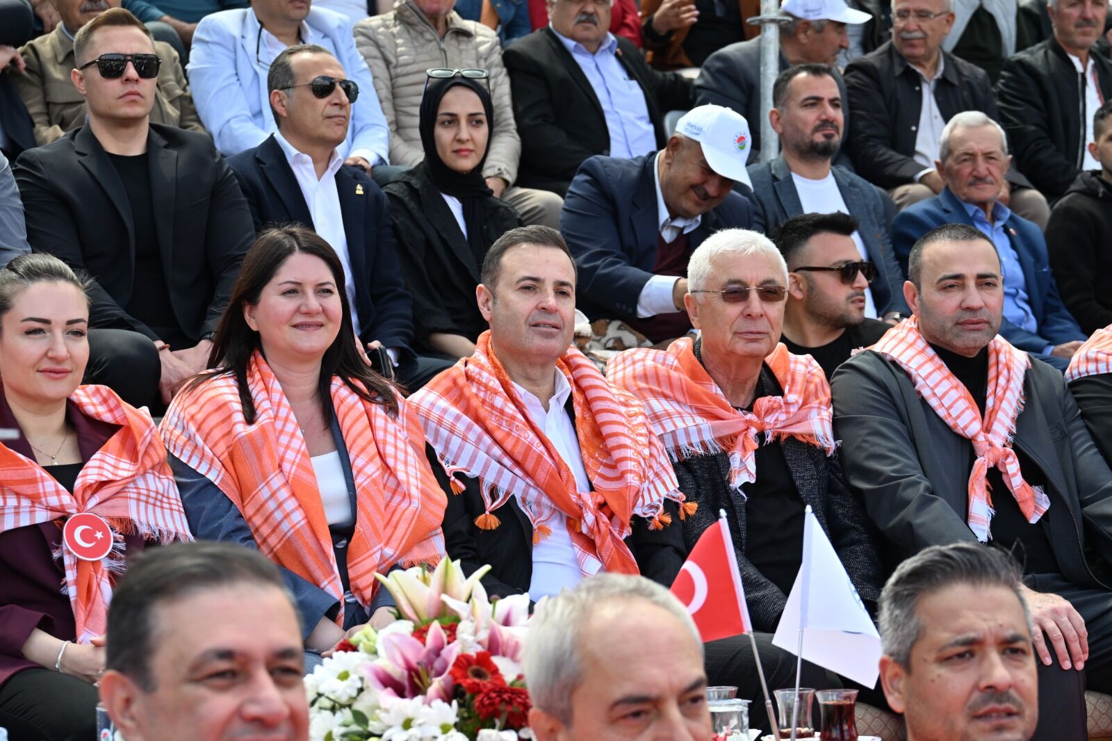 Eb1A82B5 9398 4E4A 809A 433A8B10Aea9