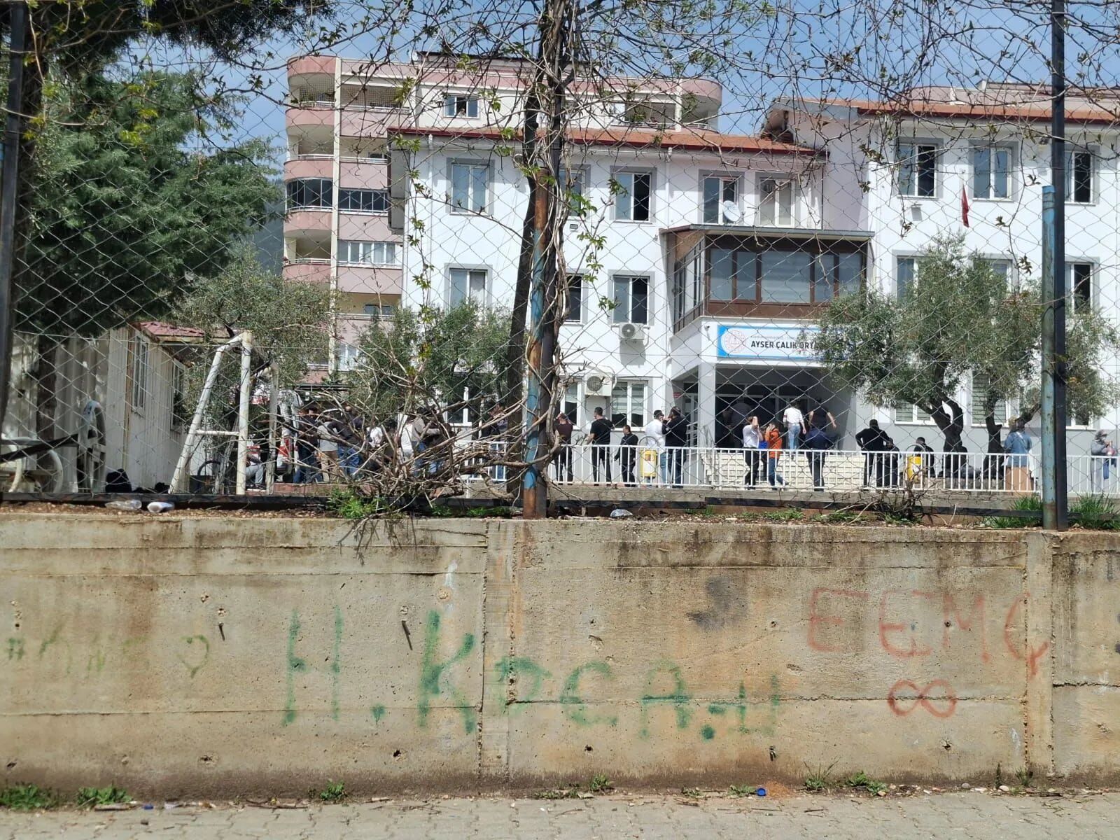 H F8 R Q1 G Wk A A F Q P