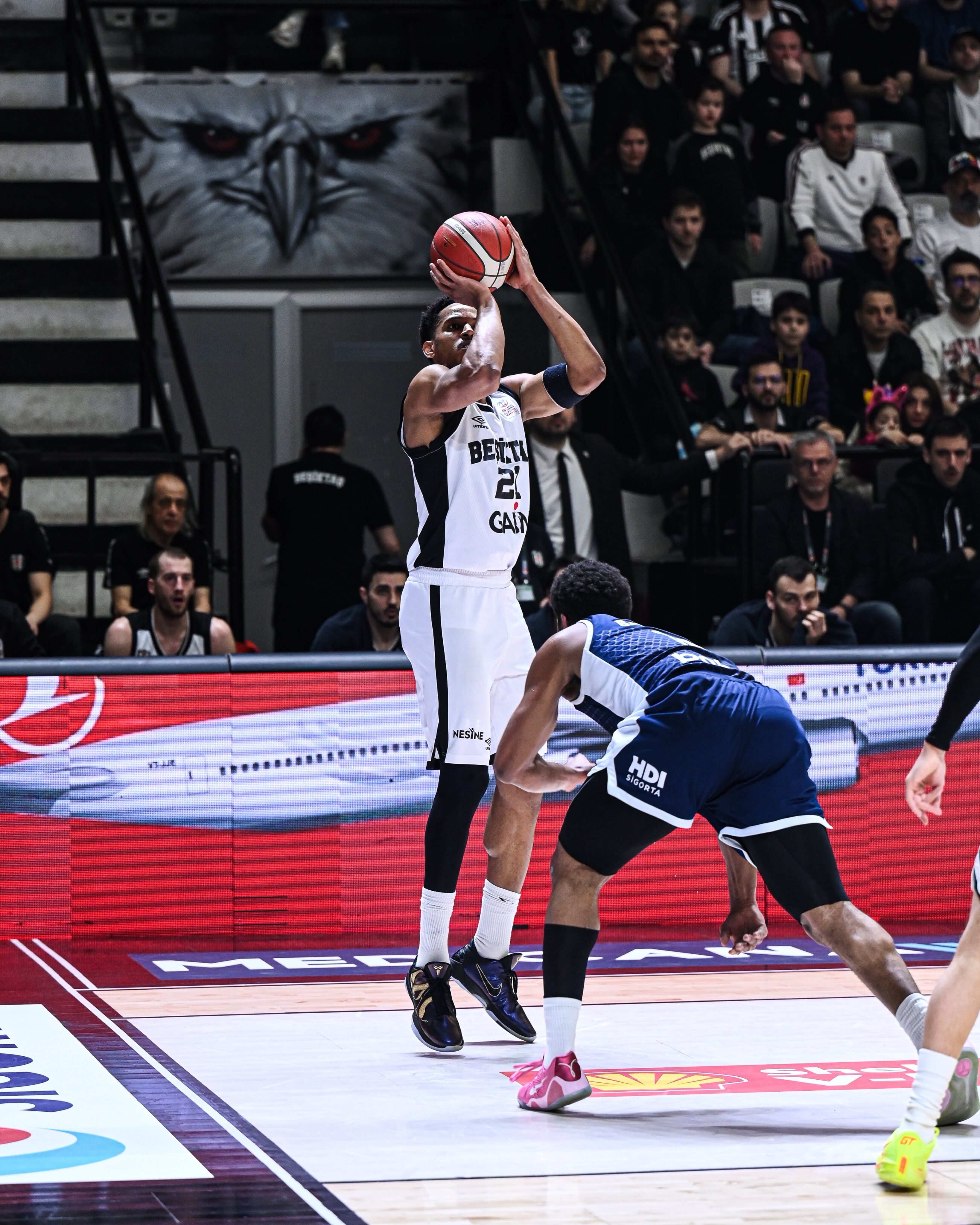 H Fo1 P08 W A A Ay Fy L