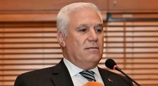 Mustafa Bozbey1