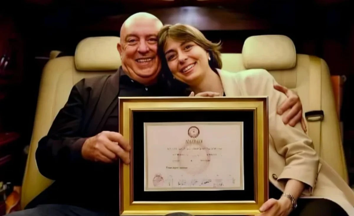 Sinem Dedetas Babasi