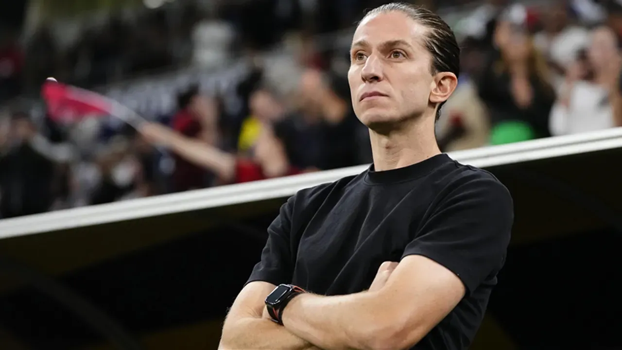 Filipe Luis-1