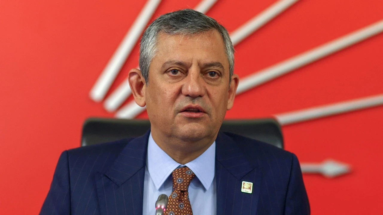 Özgür Özel-22
