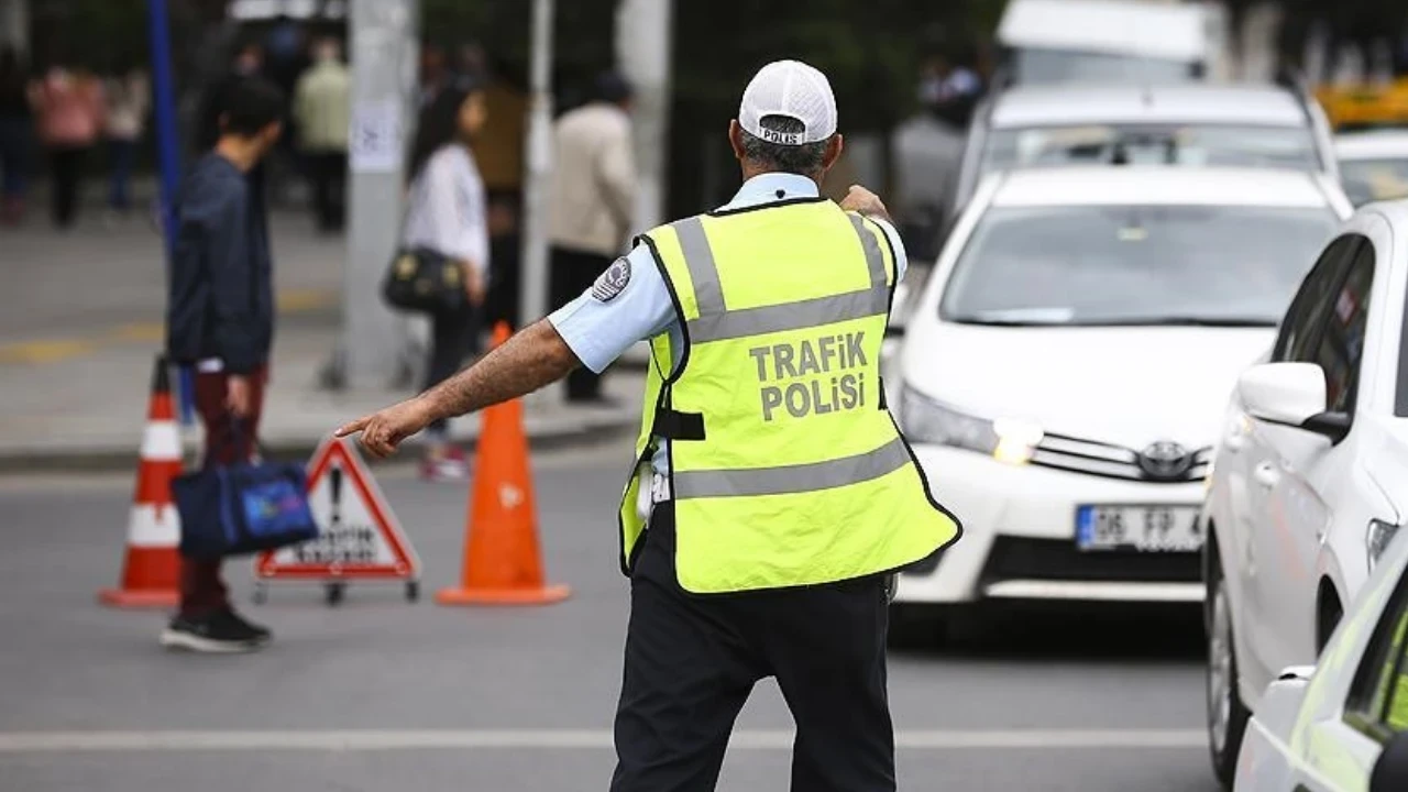 İstanbul'da Sürücüler Dikkat! Pazar Günü 3 İlçede Yollar Kapanıyor: İşte Kapanan Yollar ve Alternatif Güzergahlar: