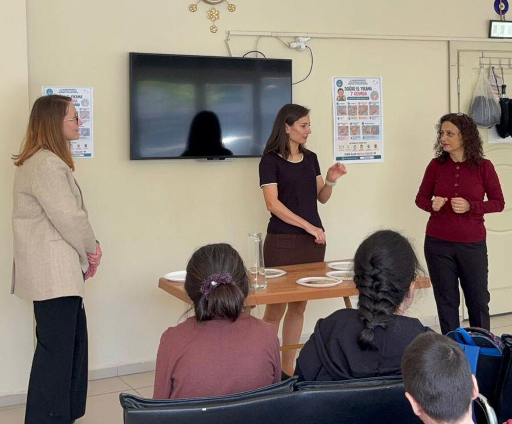 714204856 1439787048178482 908430014087779479 N