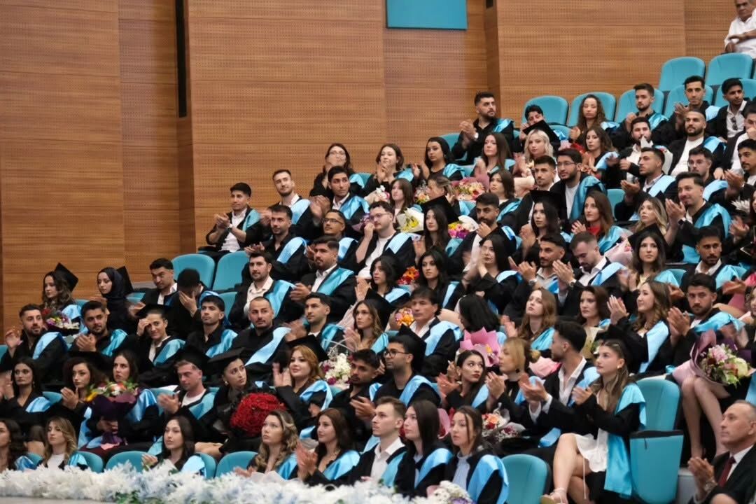 719613649 1446391027518084 8932018443631803079 N