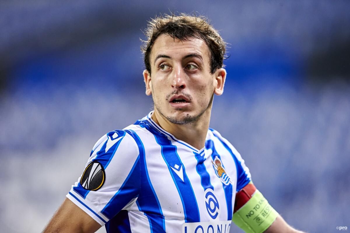 Mikel Oyarzabal'-1