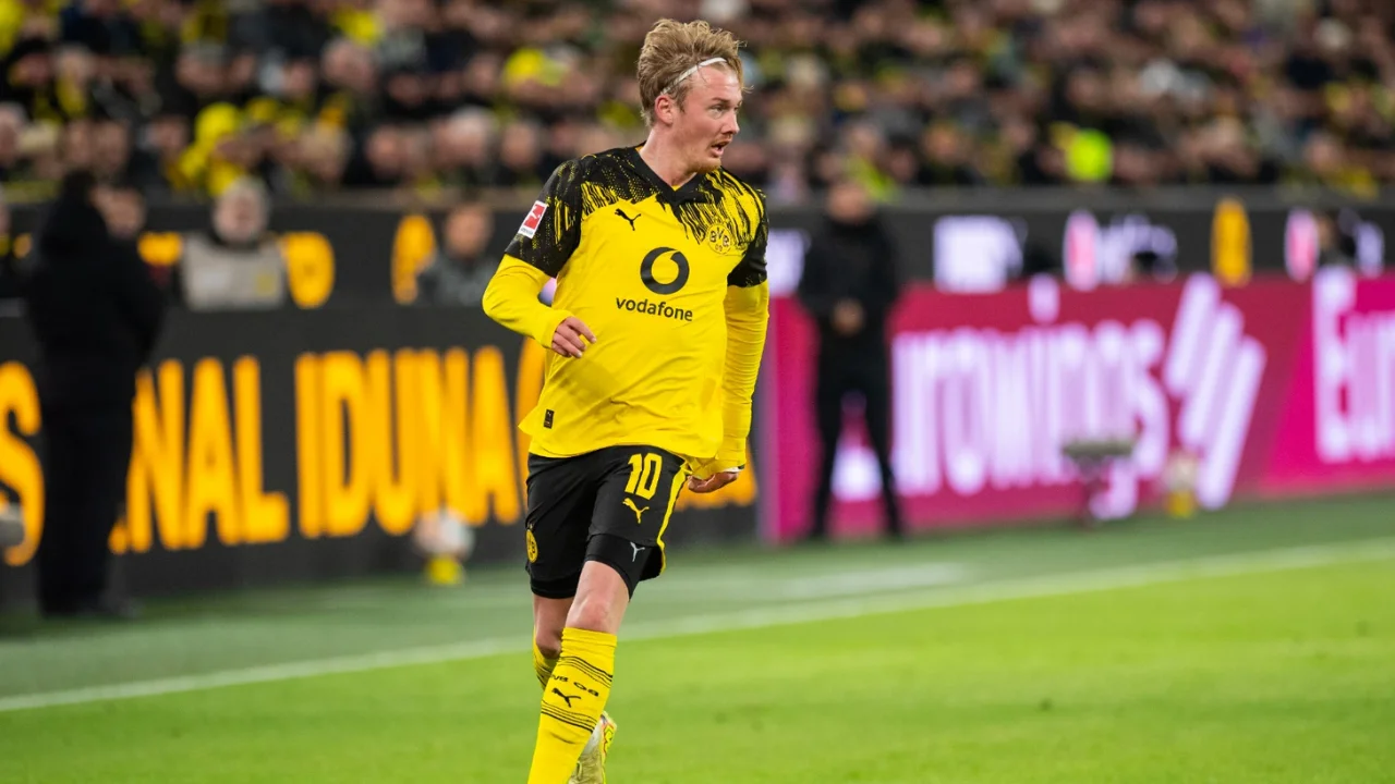 Julian Brandt-2