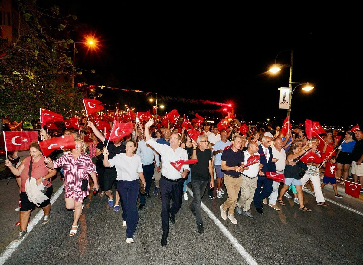 Ayvalik Fener Alayi