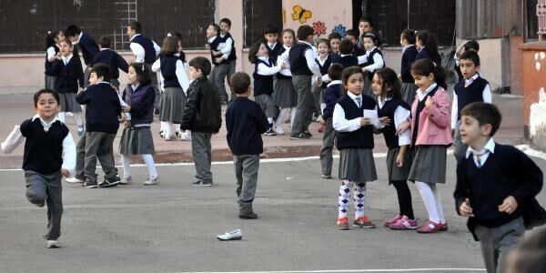 Okul Kıyafeti