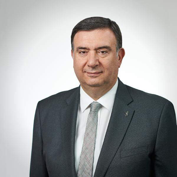 Raw Cahit Cinar Is Bankasigenel Mudur Yardimcisi Oldu 378260 8S4Q
