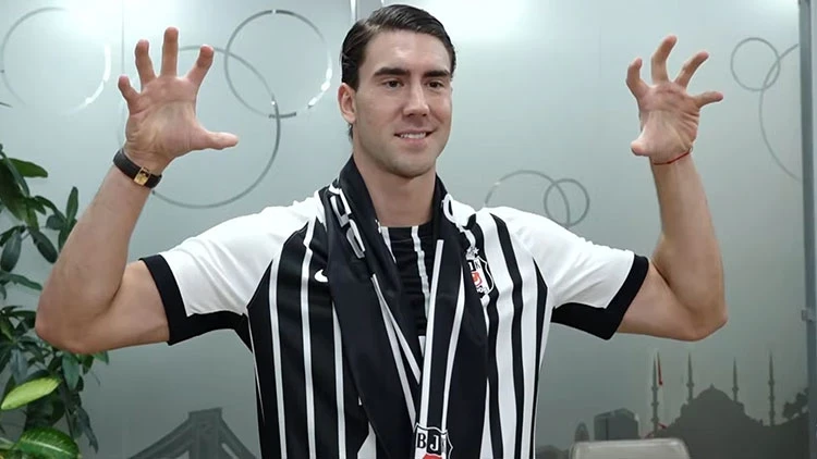 Vlahovic-5