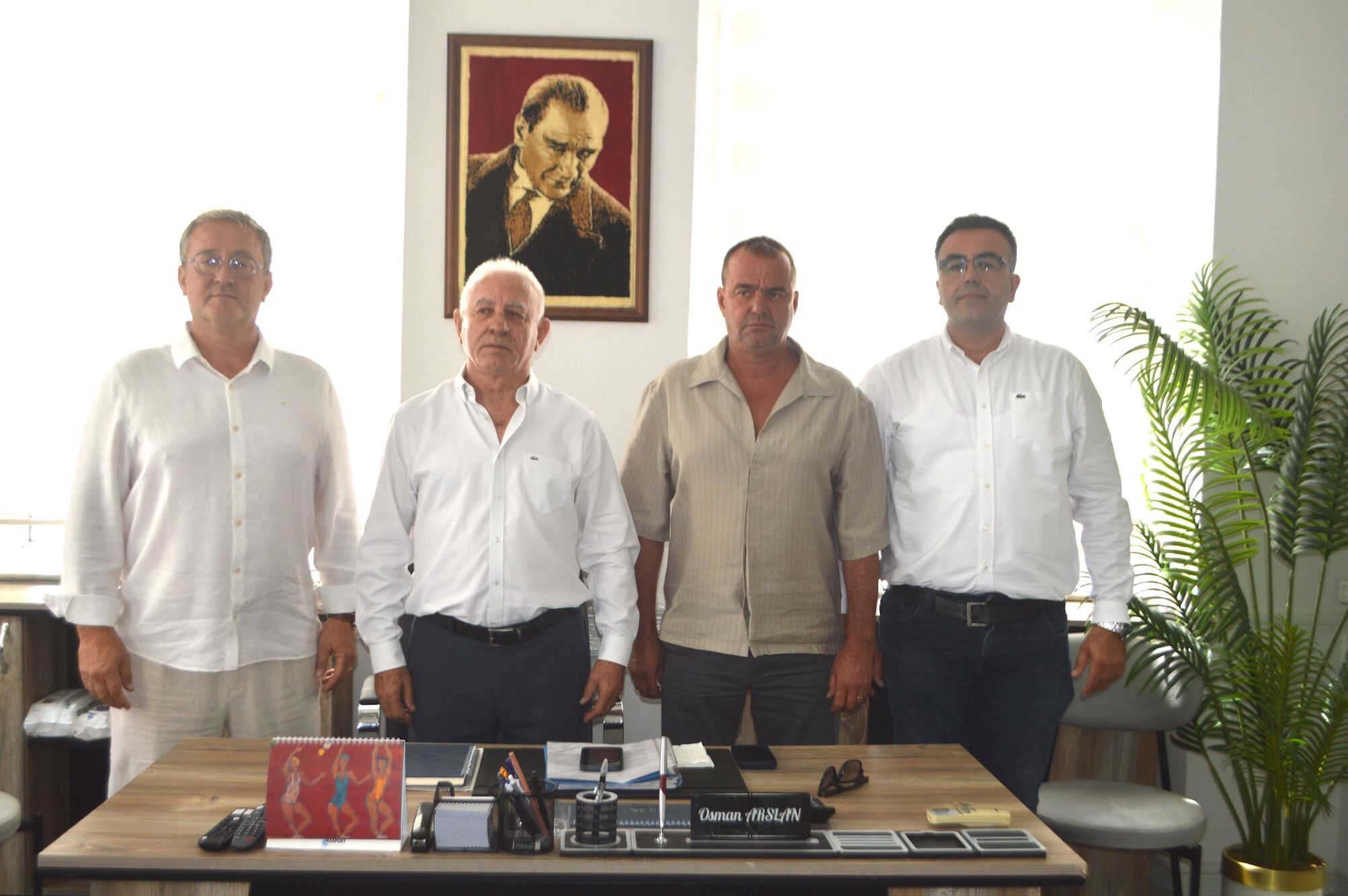 Ayvalık Temsilciligi Istifa Etti