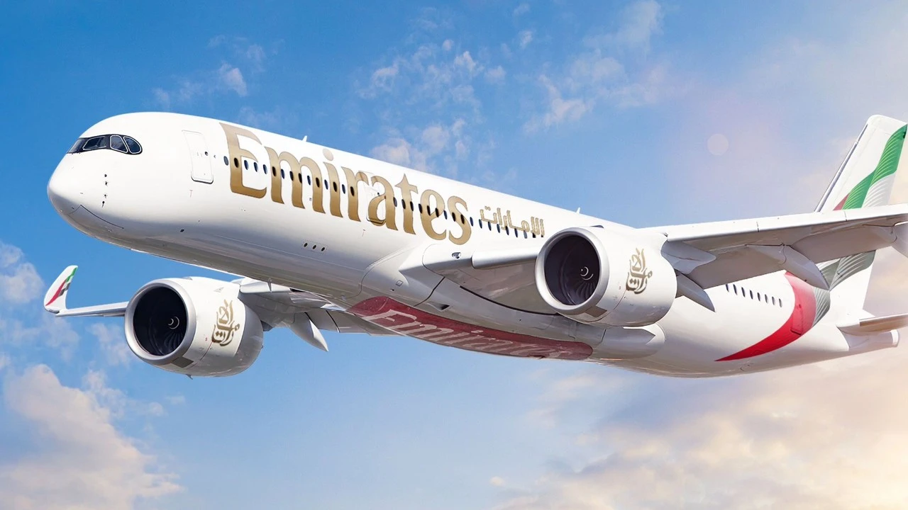 Emirates Fly