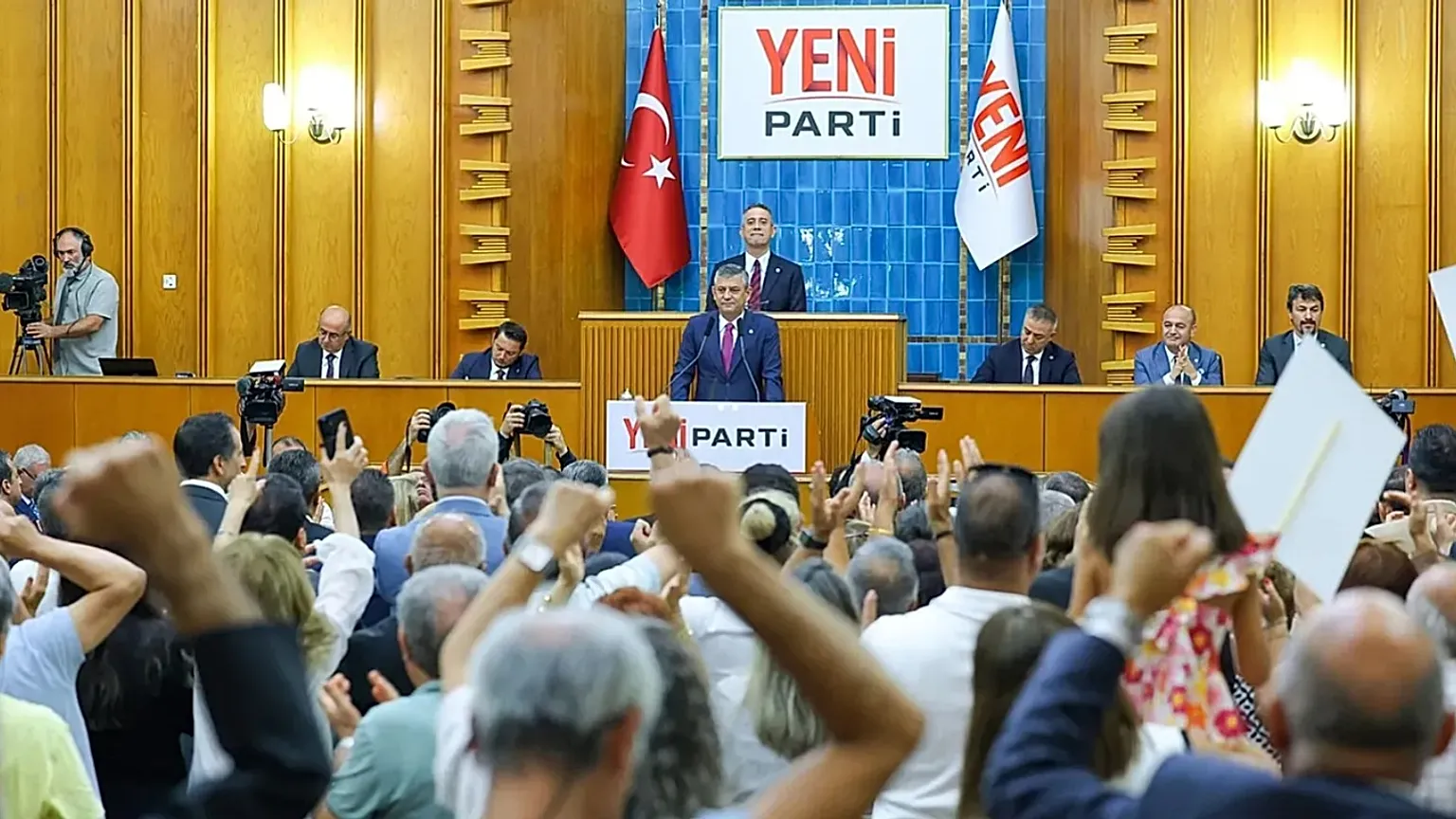 YENİ Parti’nin İsmi Değişecek Mi? Gözler Bugün Anayasa Mahkemesi’nde