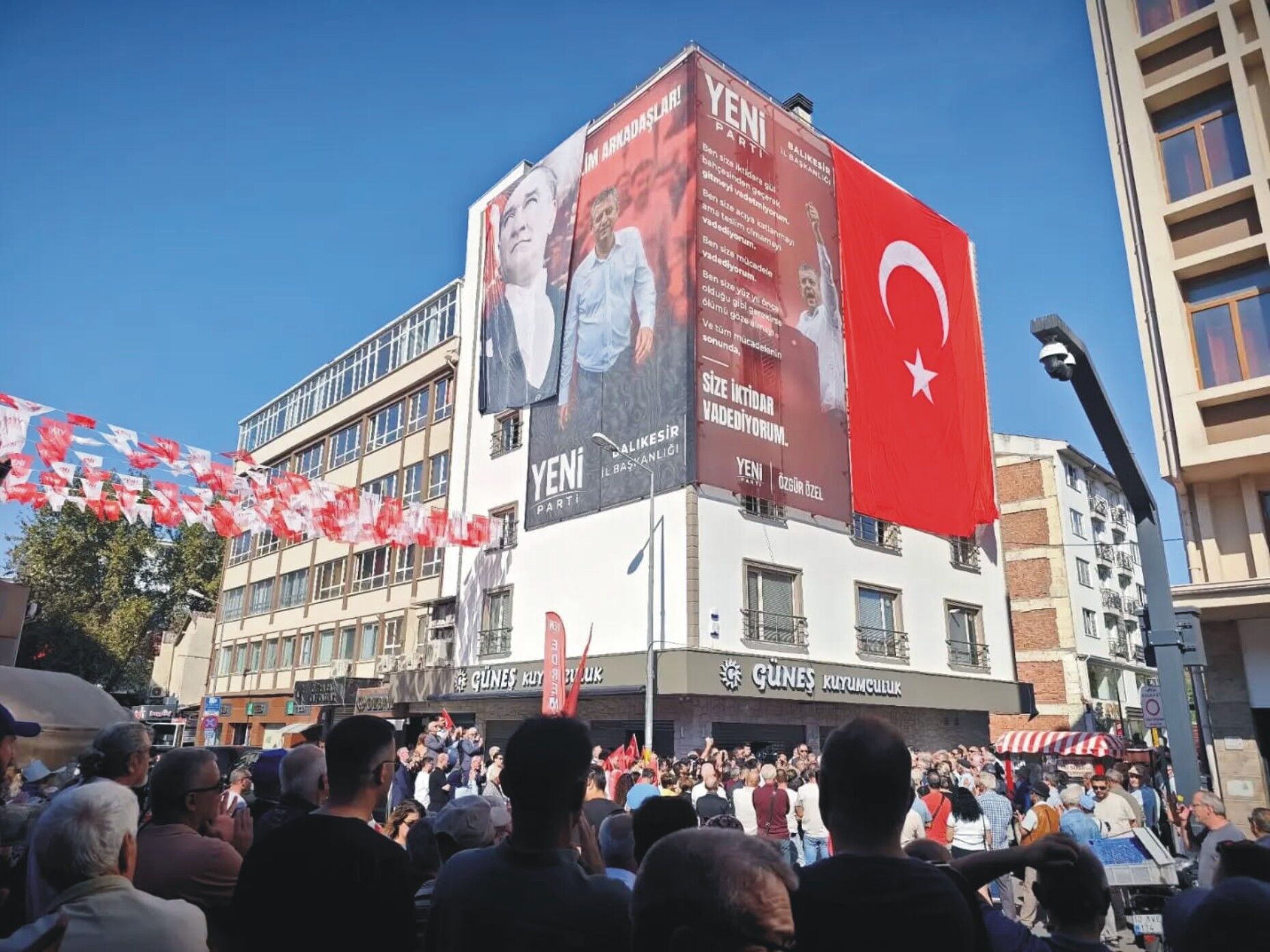 Yeni Parti 4