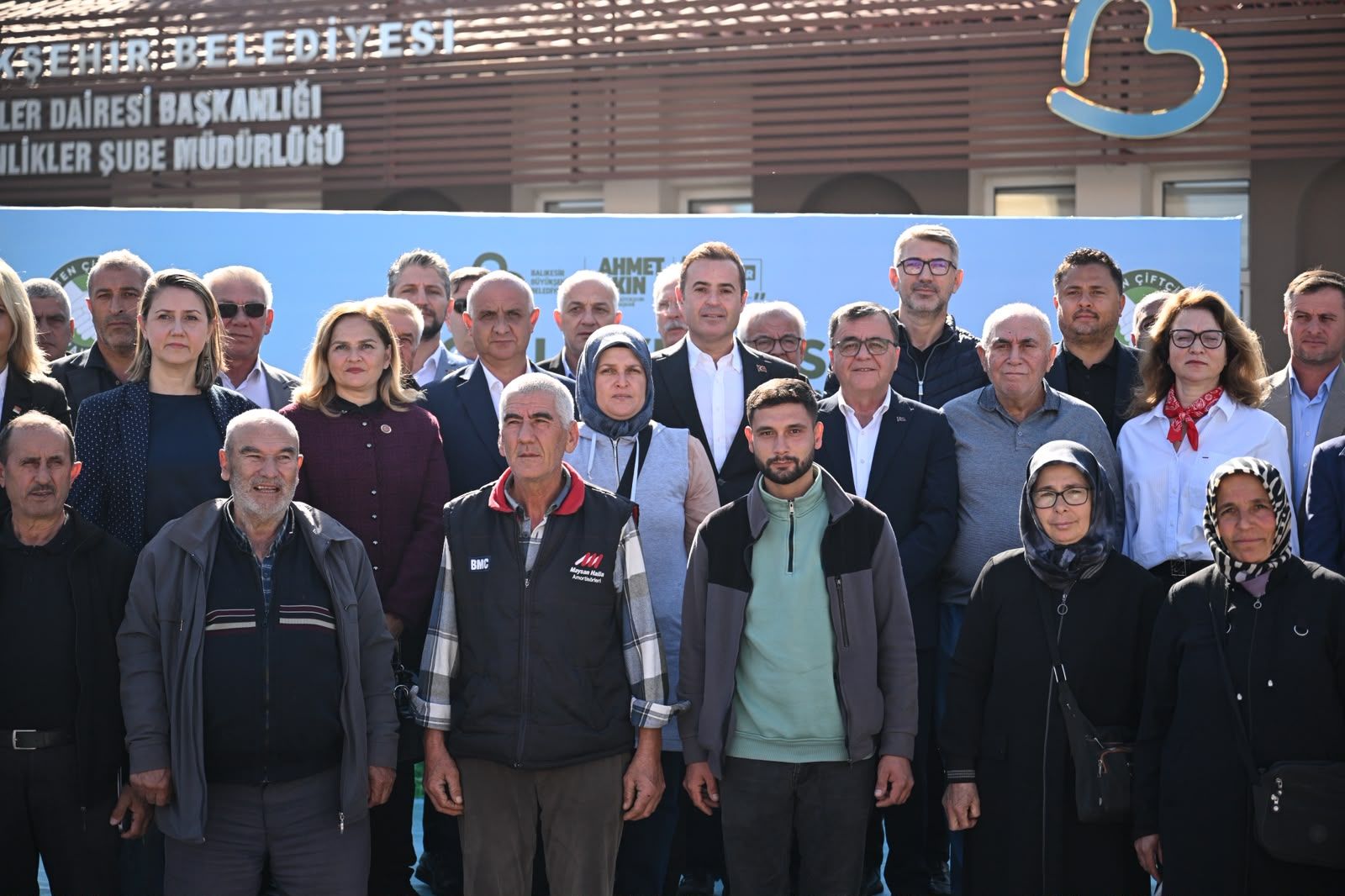 1791663760Balikesir Båyåksehir Belediyesi'nden Äiftáiye Båyåk Destek (
