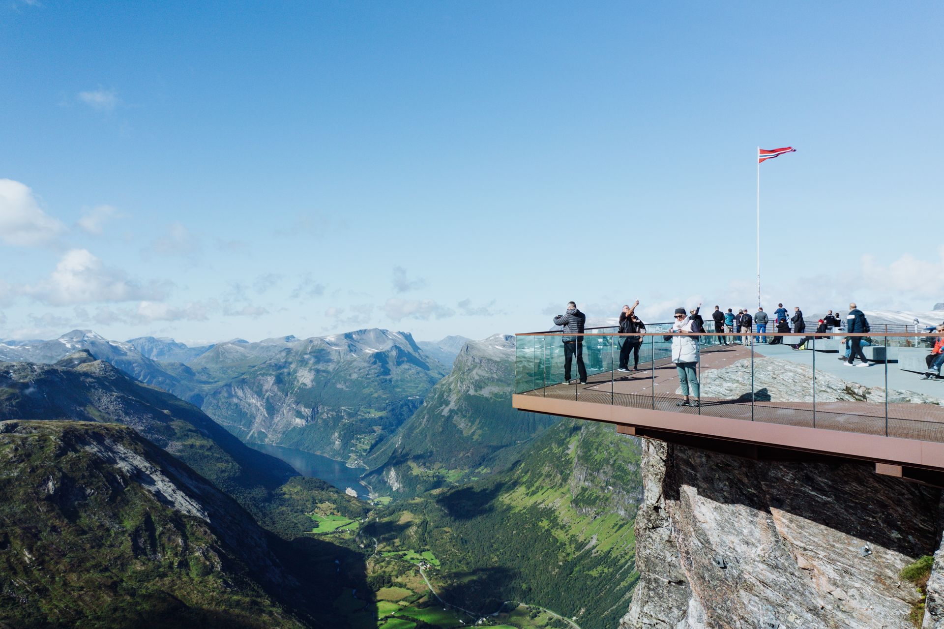 4 Skywalk Dalsnibba Utsiktspunkt Copyright Geiranger Skysslag Wlgiqa