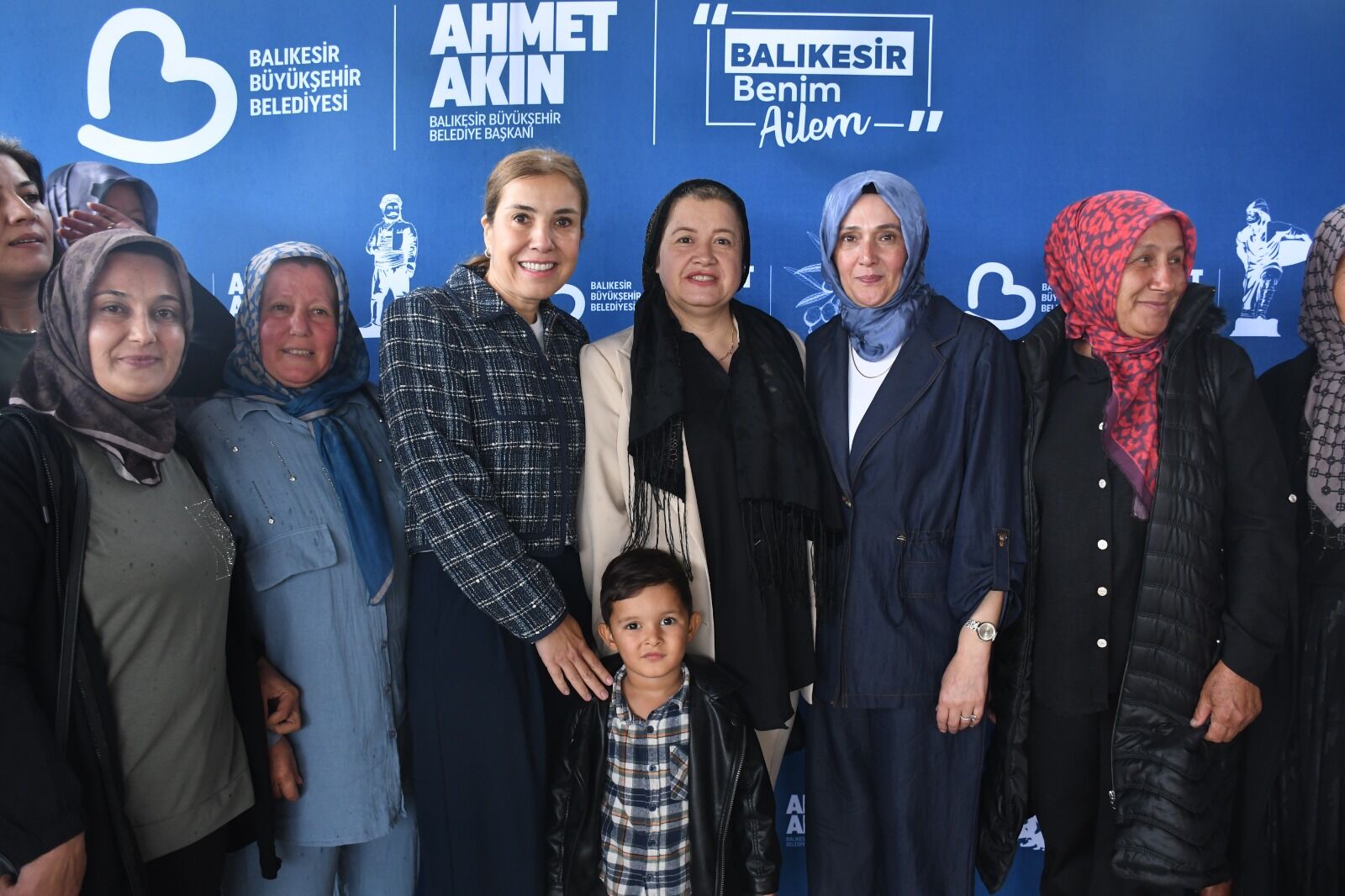 Arbil Akindan Ilcelerde Kadin Odakli Yogun Program 10-1
