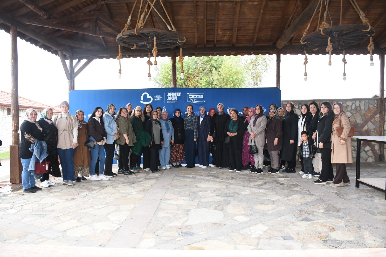 Arbil Akindan Ilcelerde Kadin Odakli Yogun Program 11