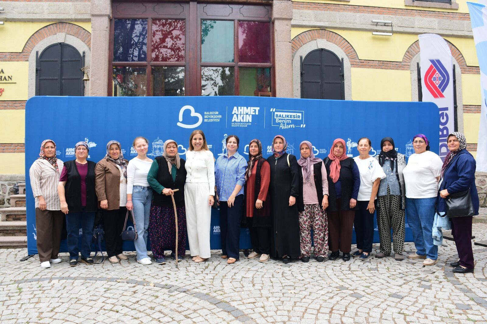 Arbil Akindan Ilcelerde Kadin Odakli Yogun Program 13