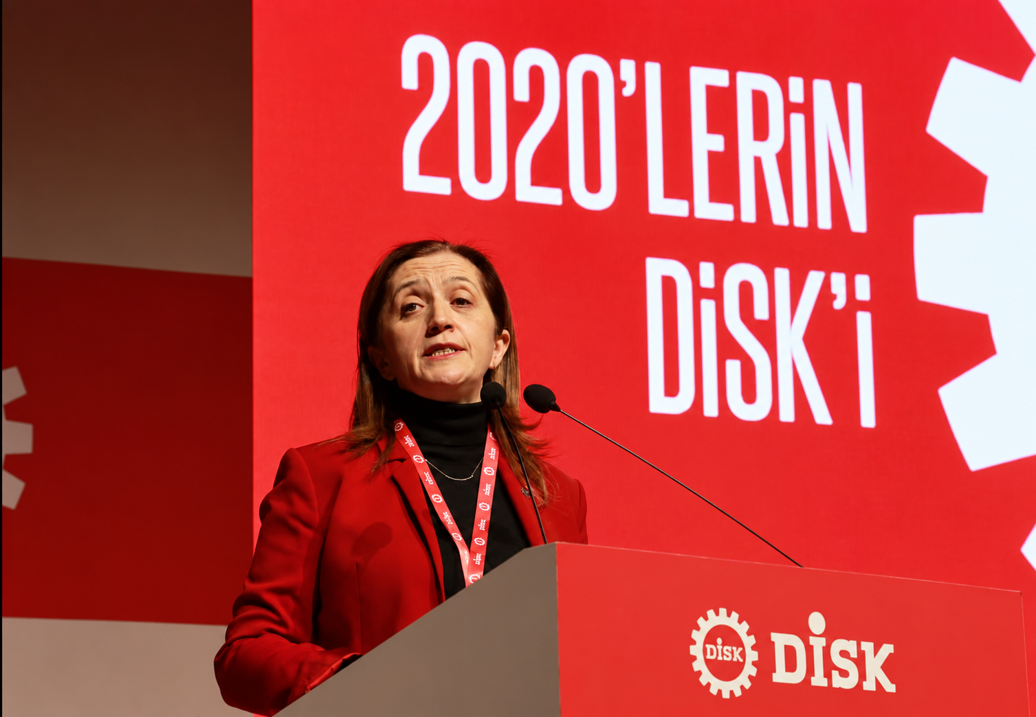 DİSK Genel Başkanı Arzu Çerkezoğlu Balıkesir'e Geliyor! Emekçilerle Meydanda Buluşacak