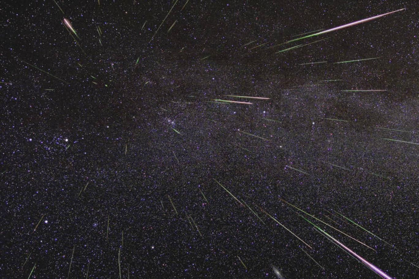Ejderha Meteor Yağmuru
