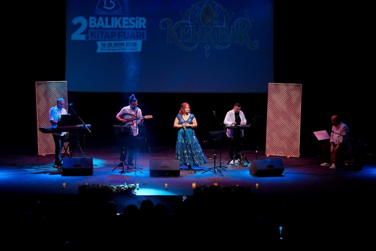 Kåltår Sanat Ve Edebiyatin Kalbi 2. Balikesir Kitap Fuari'nd
