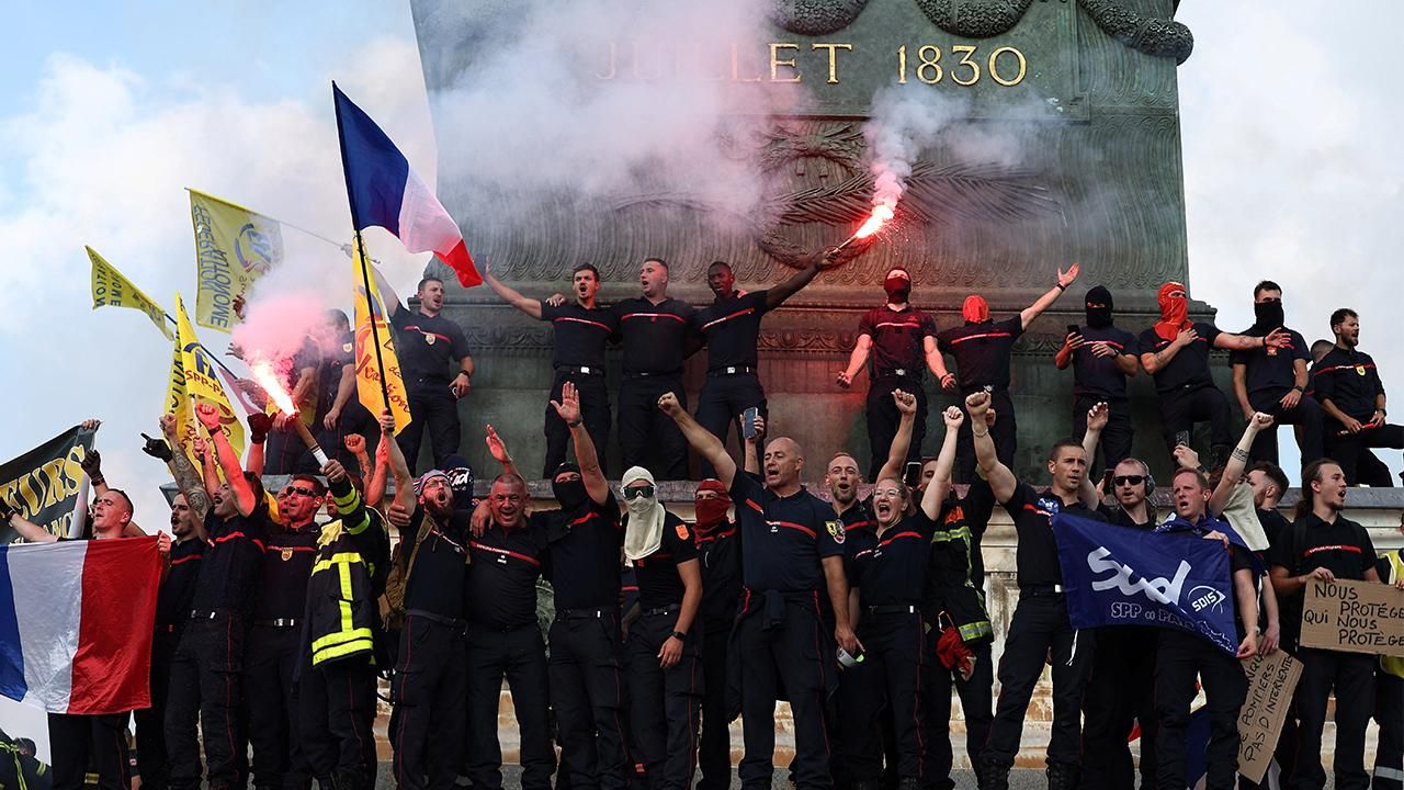 Öğrenci Protesto