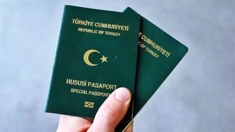 TBMM Başkanı Kurtulmuş: Basın mensubu arkadaşlarımıza yeşil pasaport verilmesi gayet şık bir davranış olur</p><div data-pagespeed=