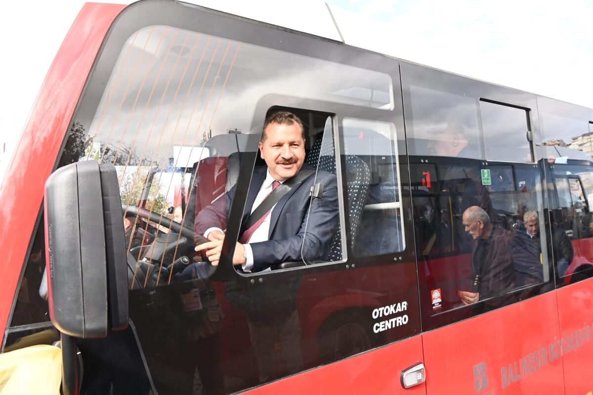 Balıkesir Büyükşehir Belediyesi'nden Bandırma'ya dev ulaşım yatırımı: 55 yeni otobüs!